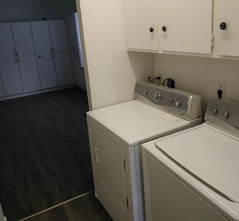 Danville House: 18 Adobe Ct