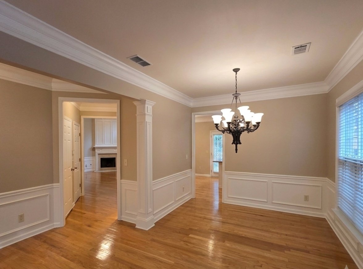 Duluth House: 2042 Polesdean Ln