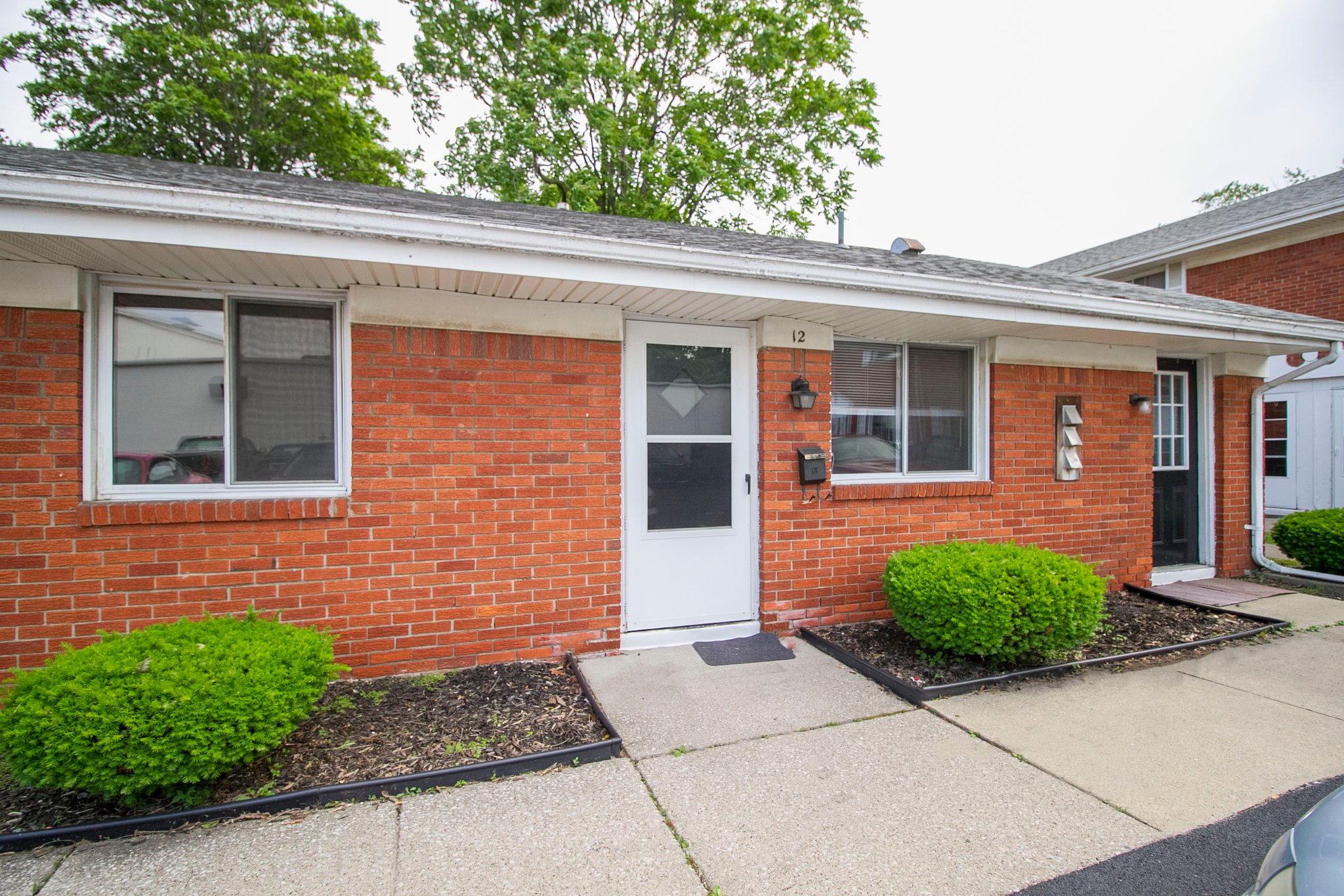 Toledo Apartment: 4715 Bennett Unit 12