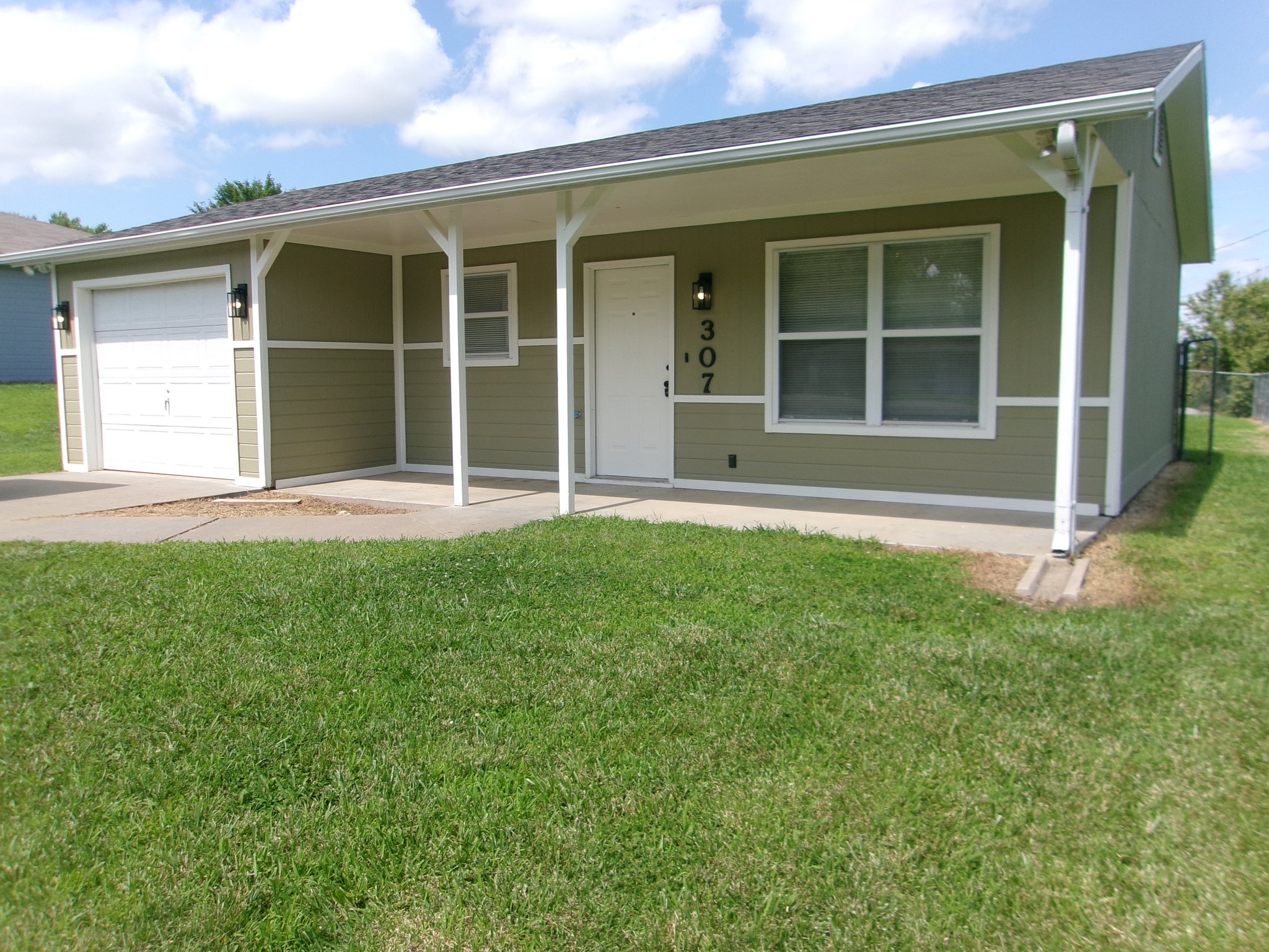 Ogden House: 307 Palomino