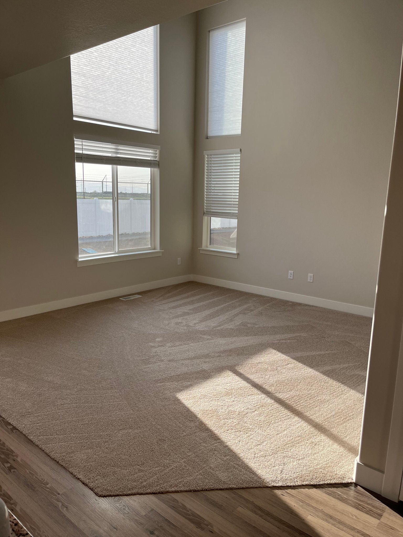 Mapleton Townhome: 4672 S Alder Dr