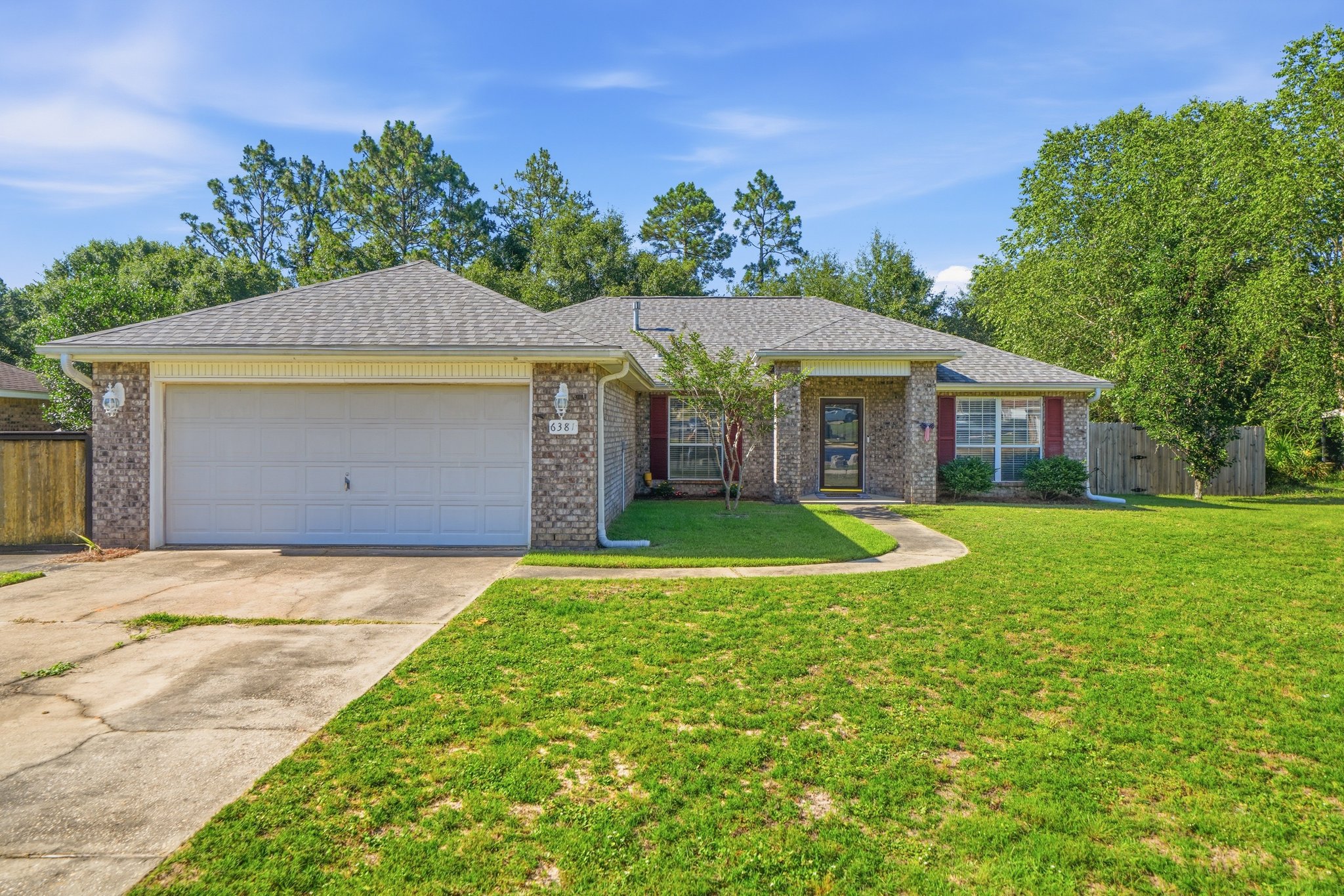 Crestview House: 6381 Havenmist Lane,