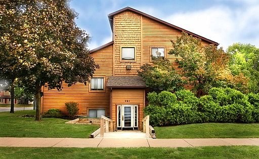 West Lafayette Single Room: 261 W Wood Street