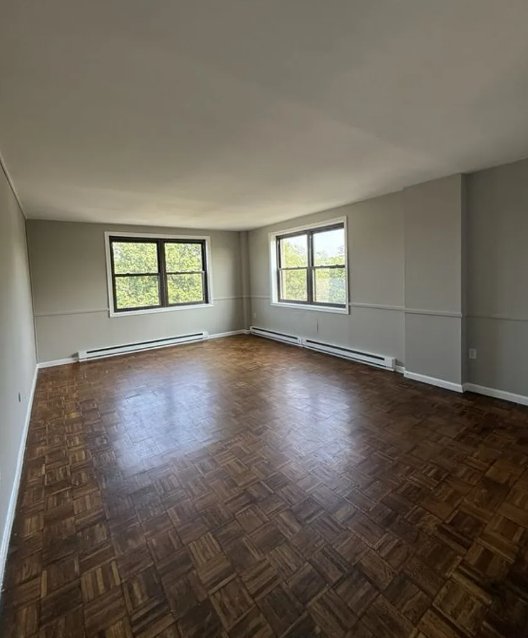 Trenton Apartment: 1112 Riverside Ave