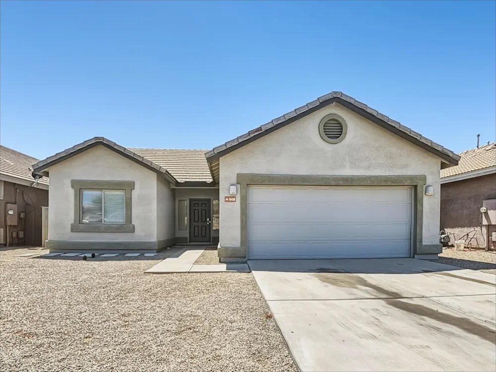 Phoenix Townhome: 1609 S 79th Ln,