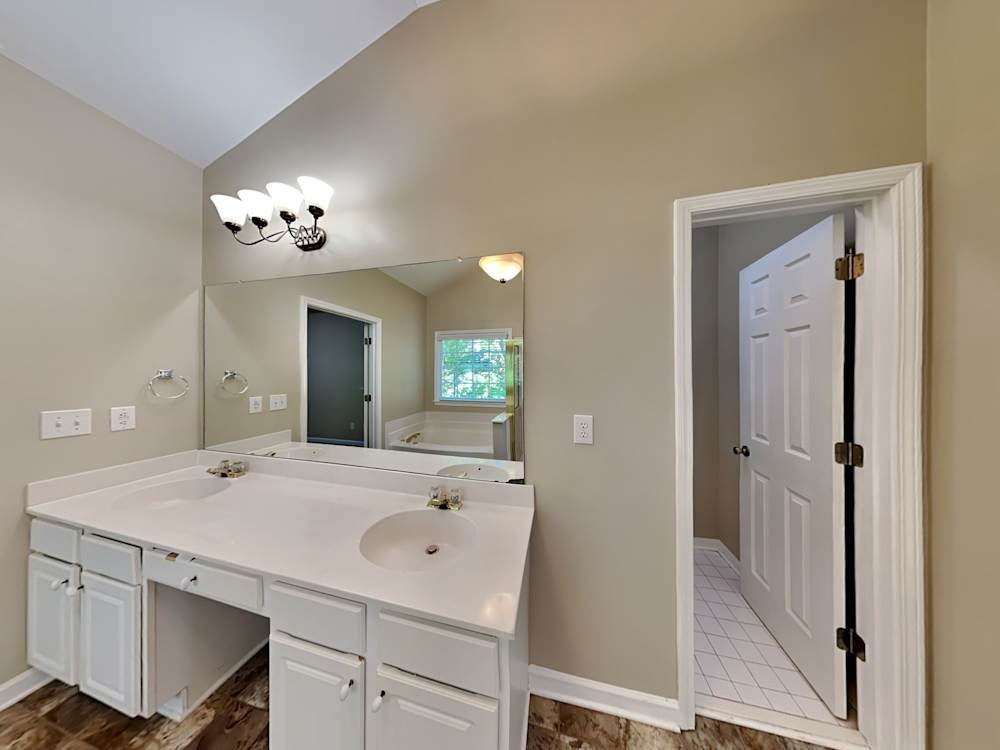 Gainesville House: 9640 Eagles Landing Dr