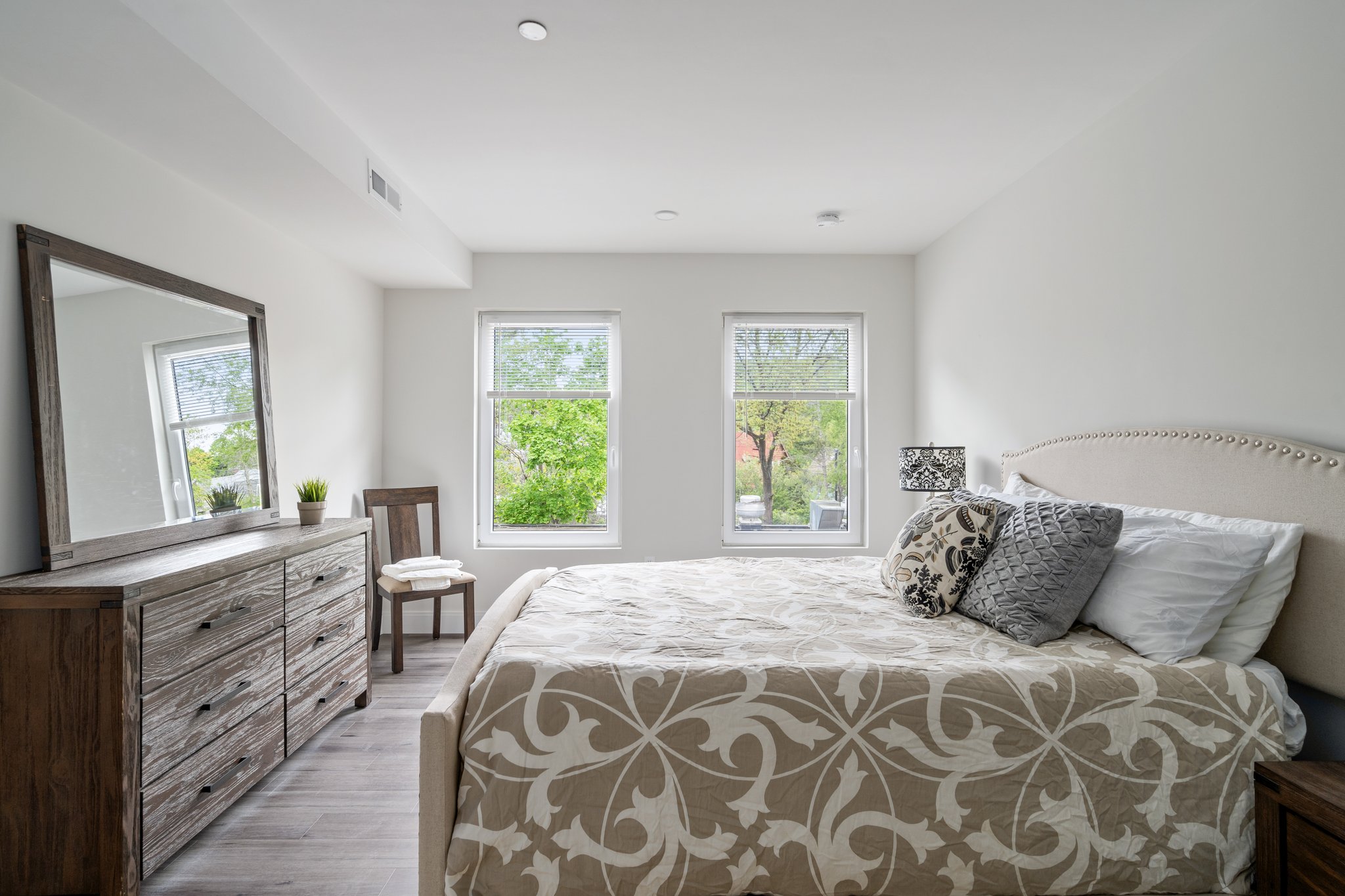 Jamaica Plain Apartment: 50 Stedman St