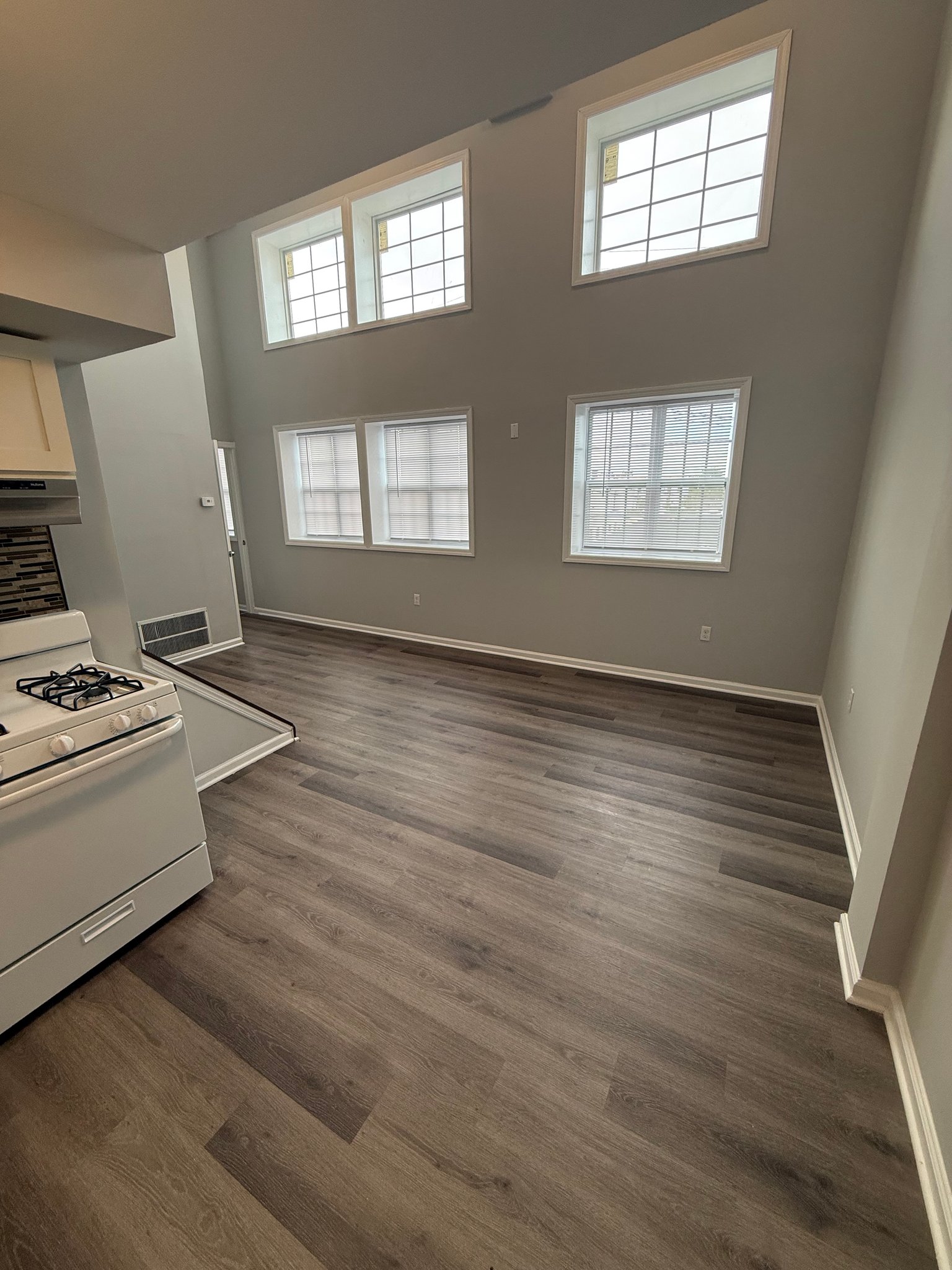 Paterson Apartment: 194 21st Ave