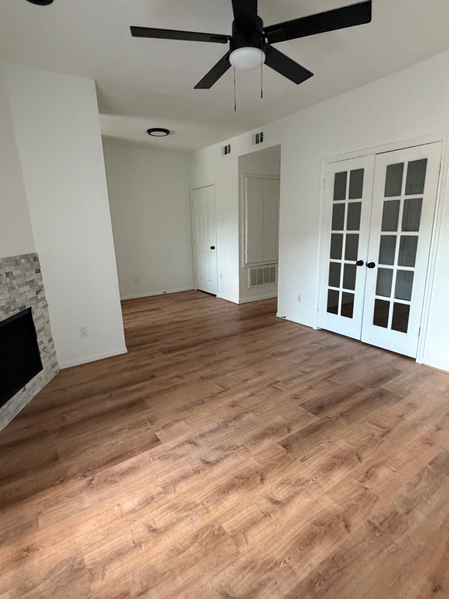 Houston Apartment: 2323 Fairwind Road