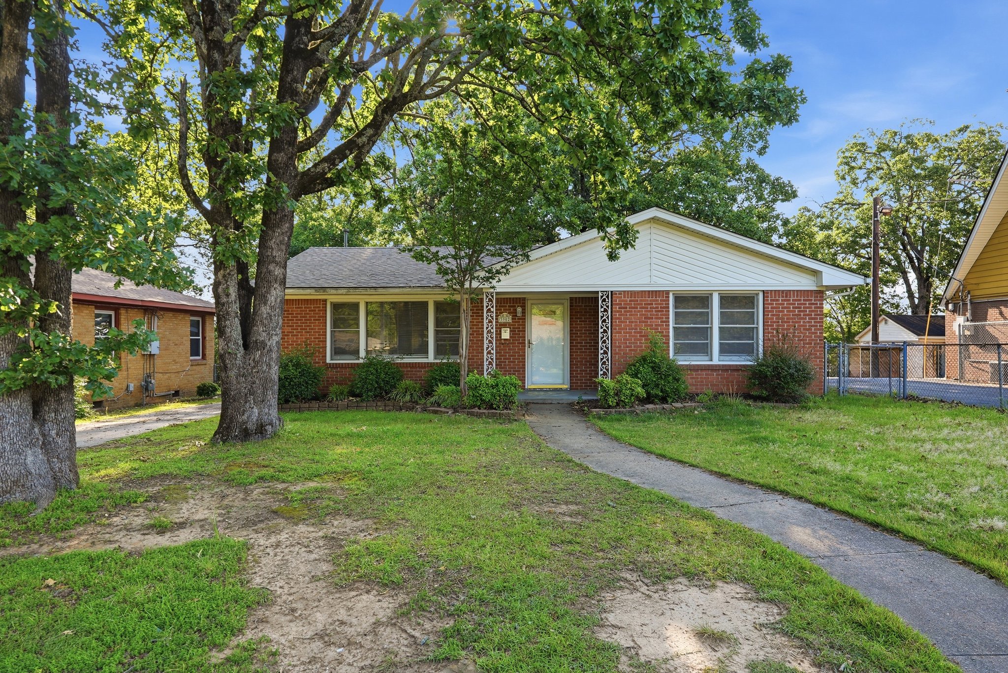 North Little Rock House: 3902 N Cypress Street