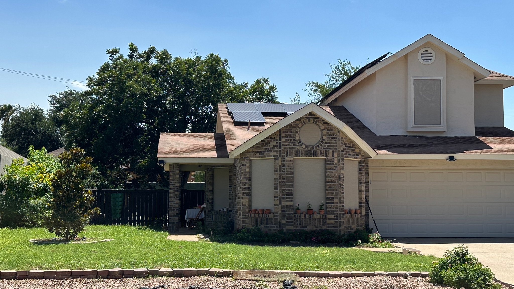 Laredo House: 8611 Emily Ave