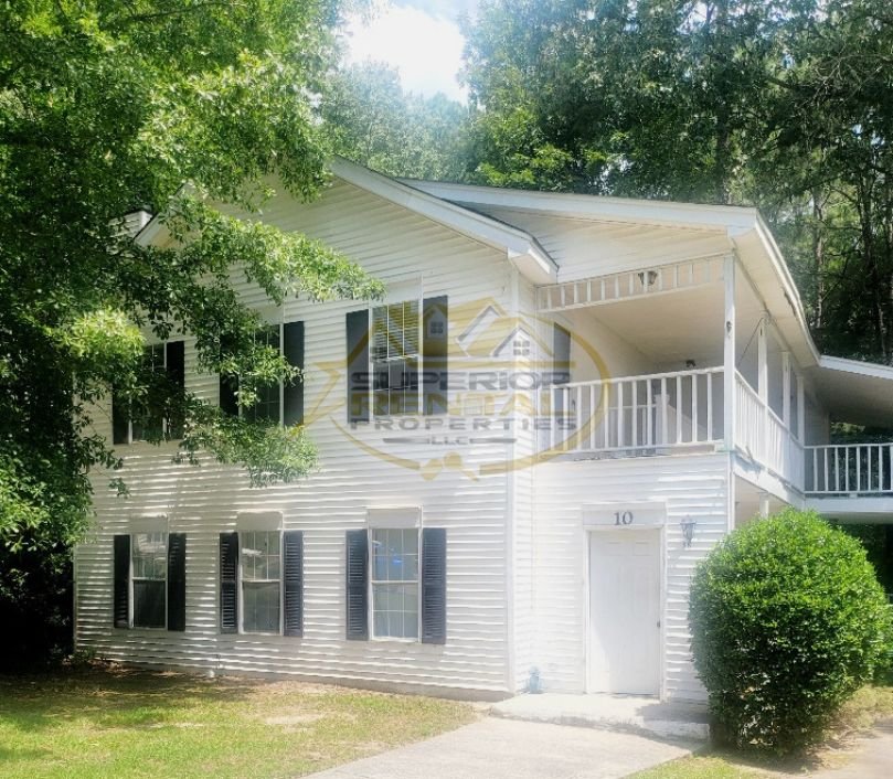 Columbia House: 10 Cutlers Court