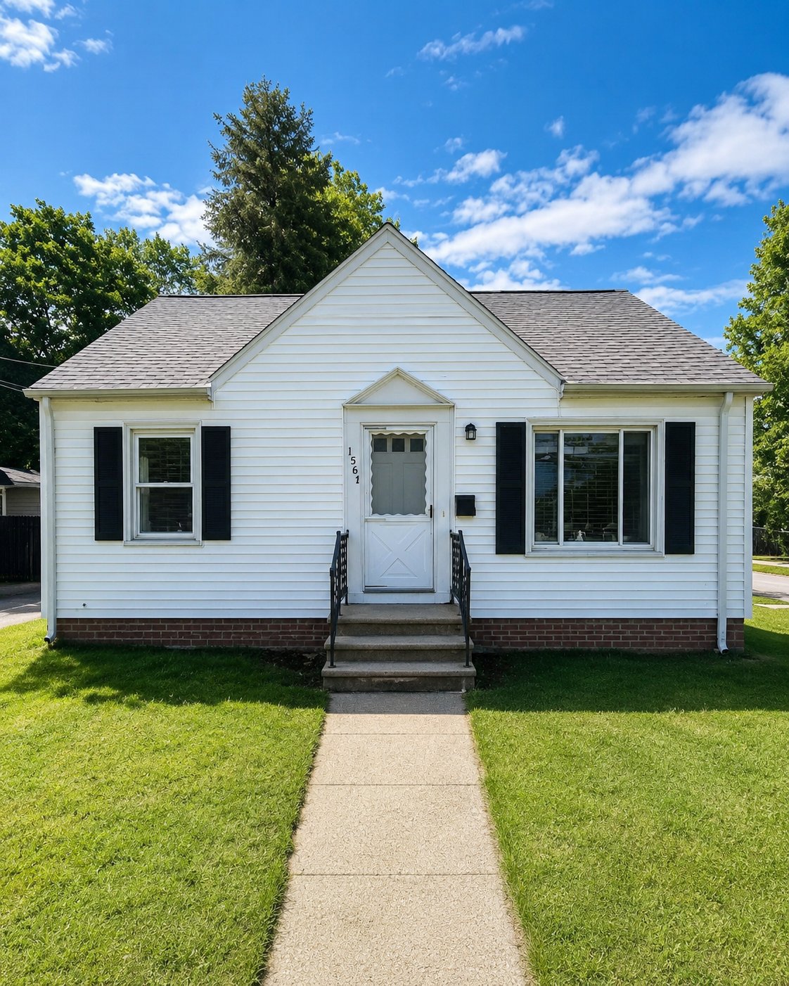 Mayfield Heights House: 1568 Parker Dr
