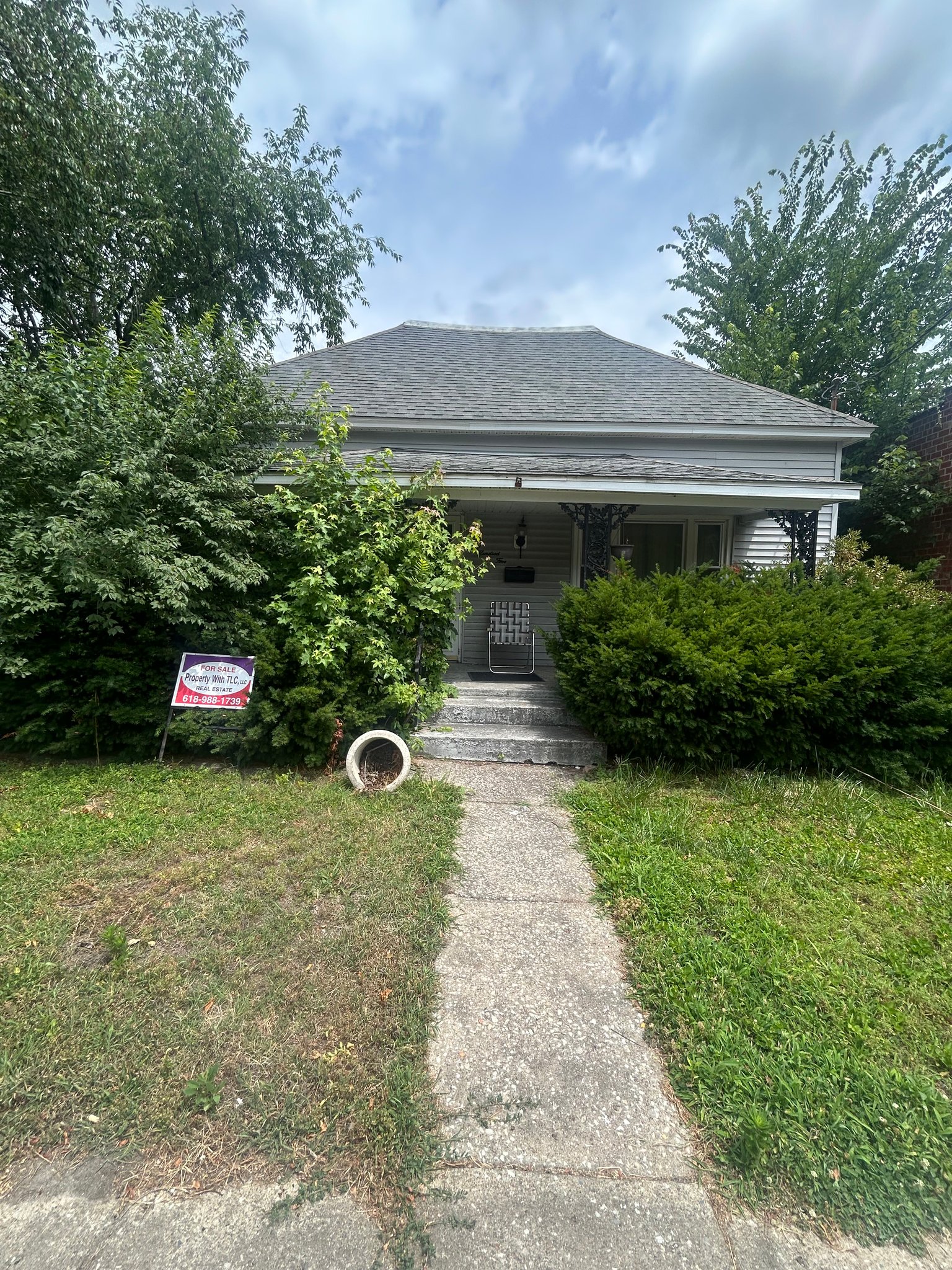 Herrin House: 905 West Monroe Street