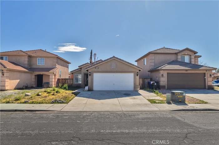 Victorville House: 14631 Green River Rd