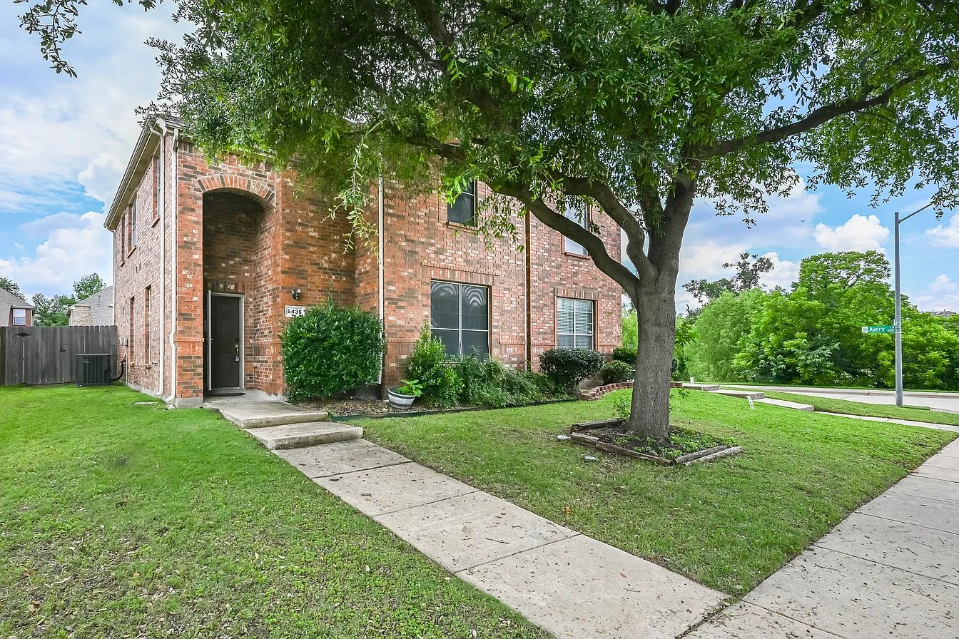 Grand Prairie House: 5435 Jacob Dr
