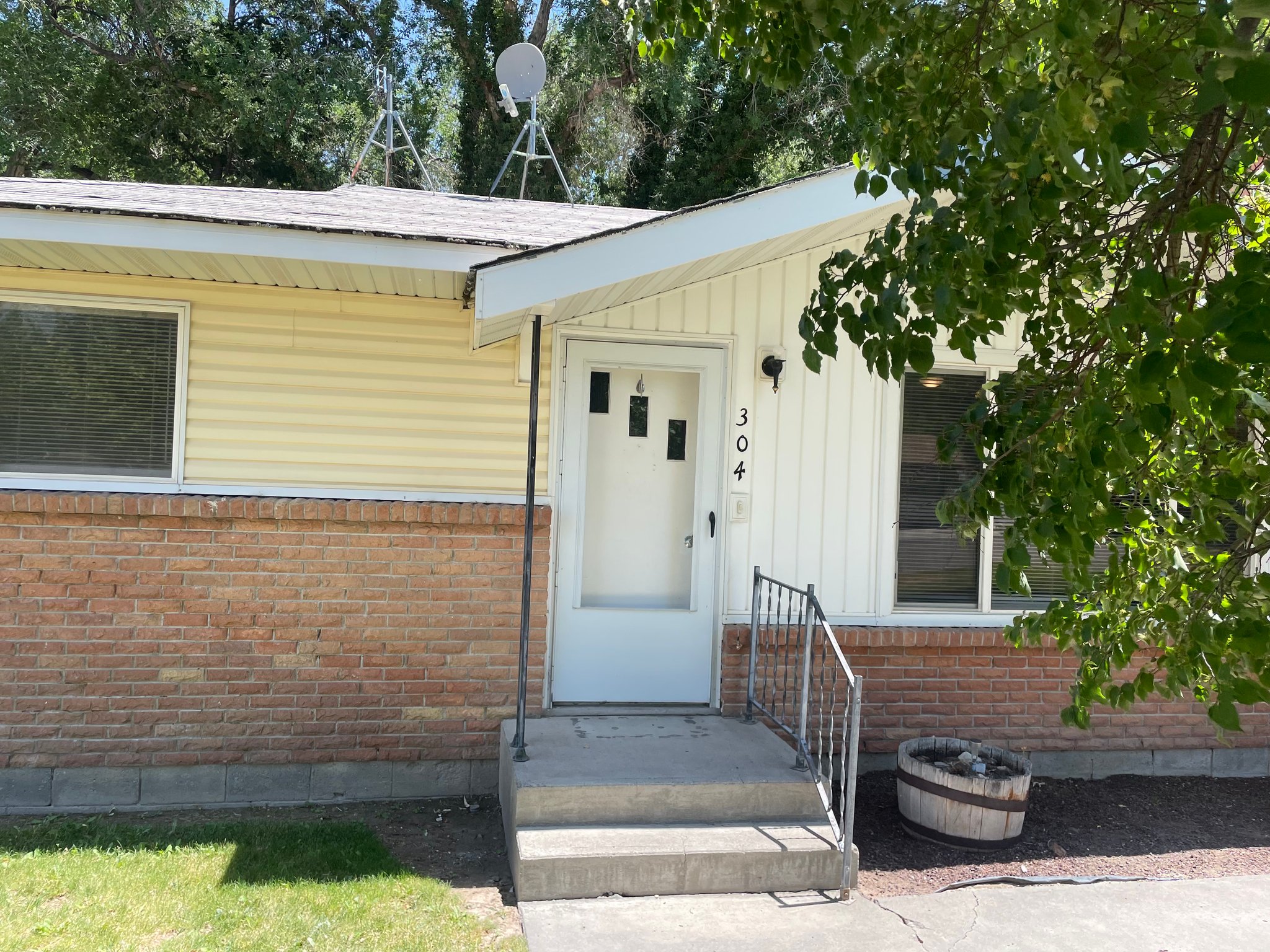 Kimberly Multiplex: 304 Ash St