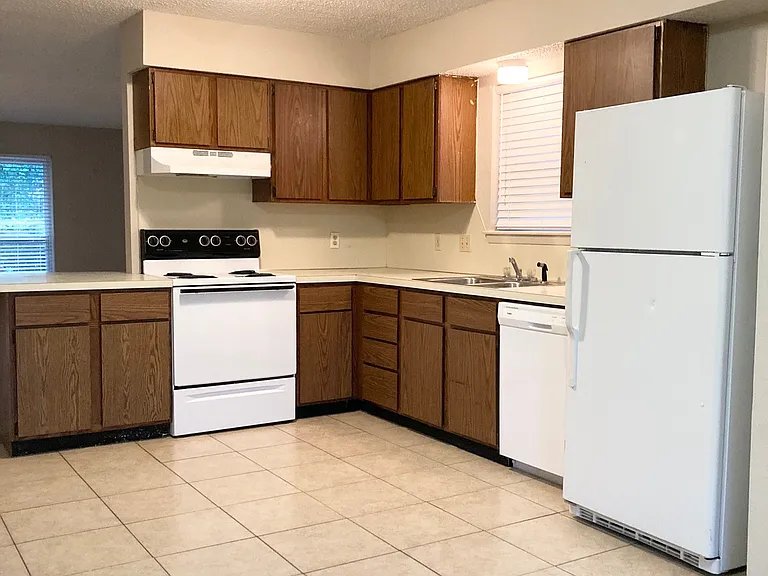 Abilene Multiplex: 733 Chaparral Circle