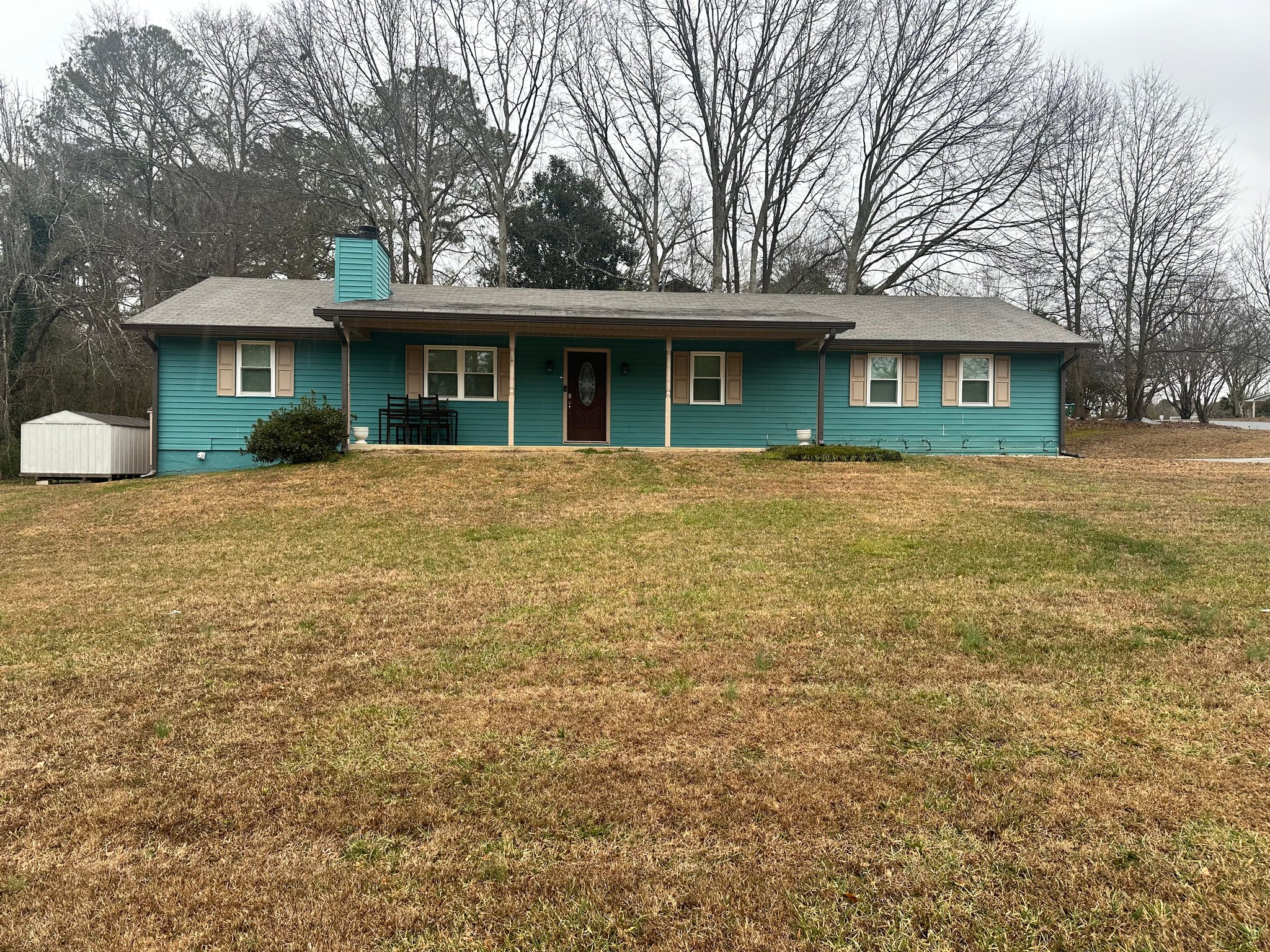 Snellville House: 4183 Red Laurel Way