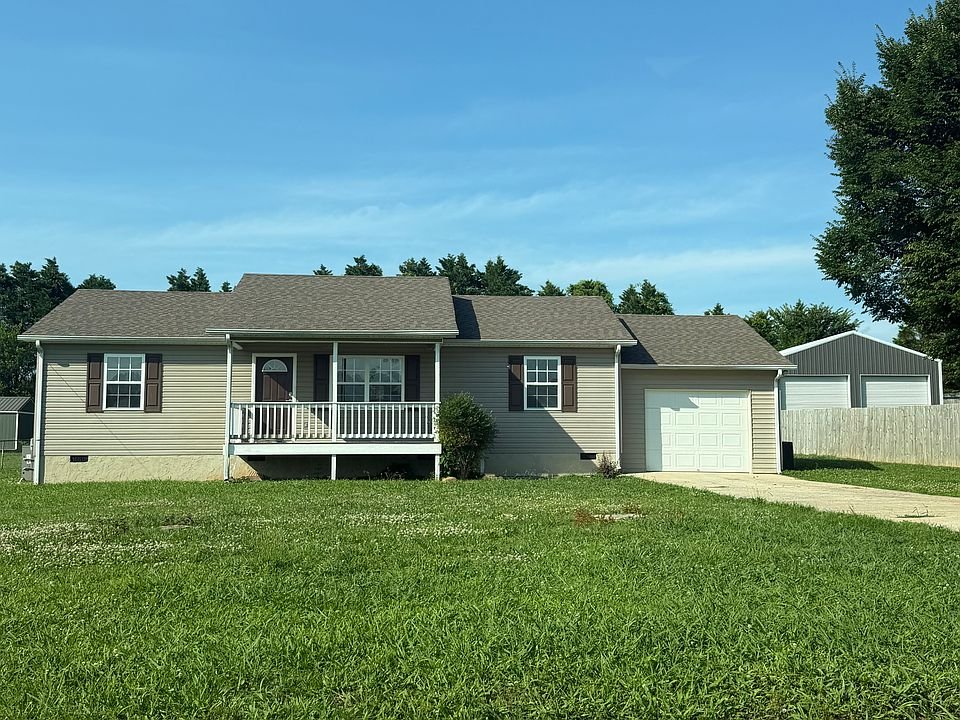 Spring City House: 972 Crosby Ln