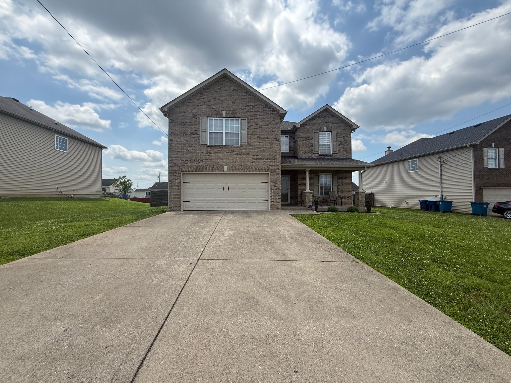 La Vergne House: 1124 Harmony Ln.