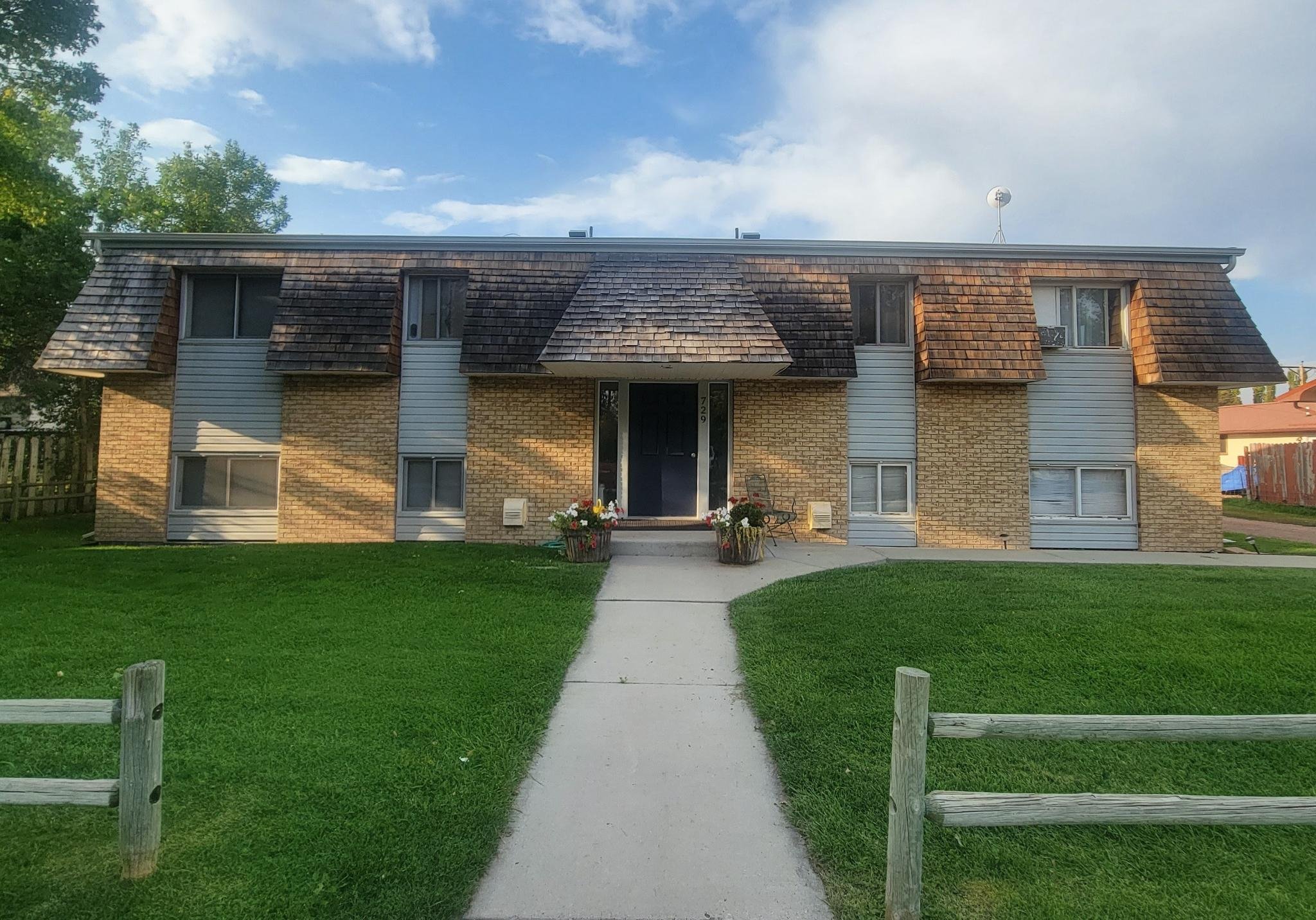 Ranchester Apartment: 729 halbert street