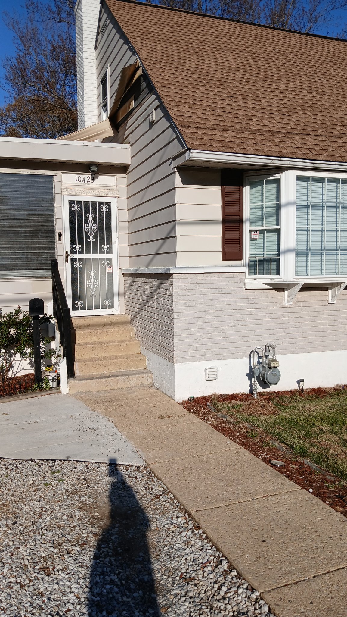 Hyattsville House: 10423 Knollwood Dr