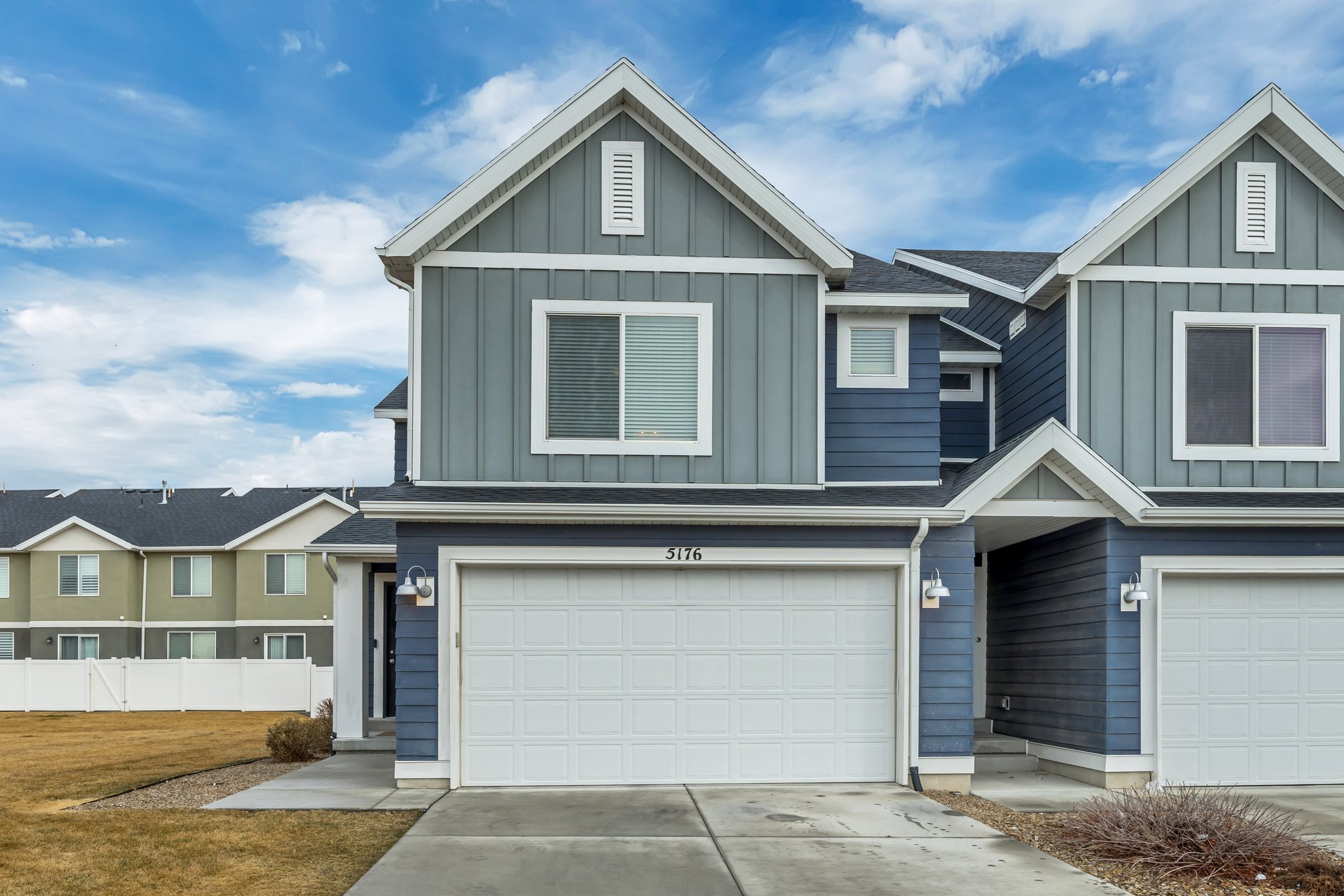 Herriman Townhome: 5176 W Duet Dr