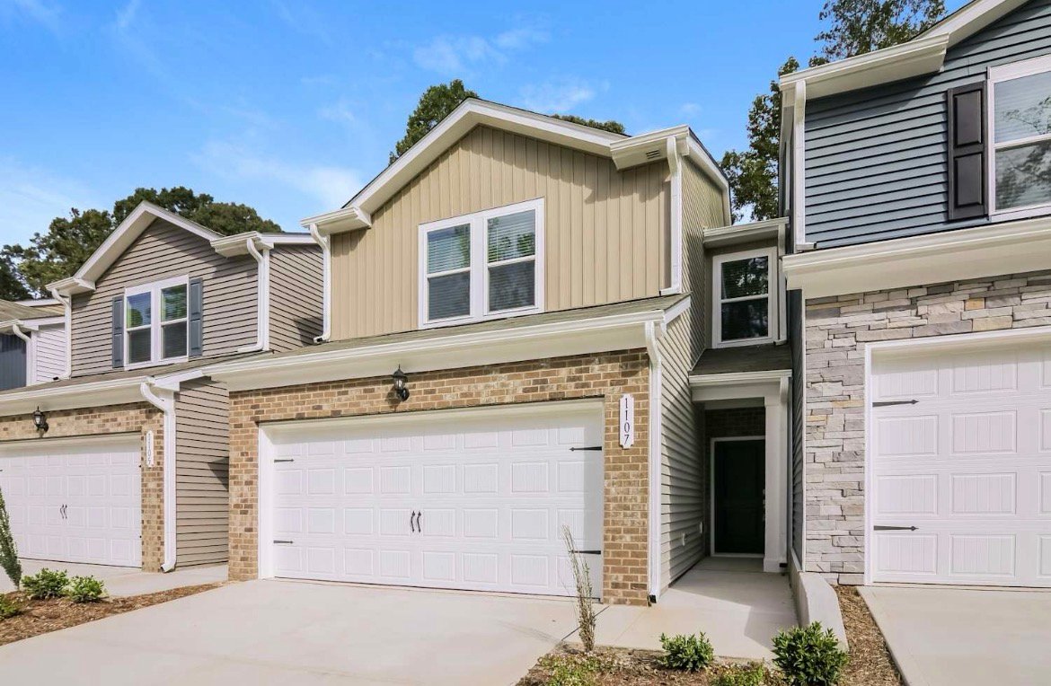 Knightdale House: 1108 Greenville Way,