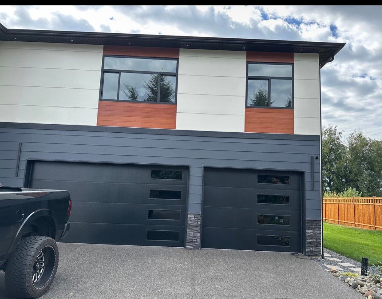 Ferndale House: 7268 w Wiser Lake Ct