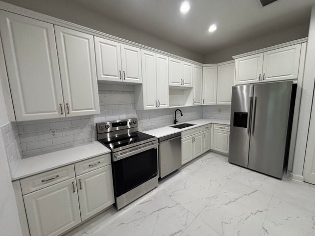 West Palm Beach Townhome: 2789 Eagle Rock Circle 207