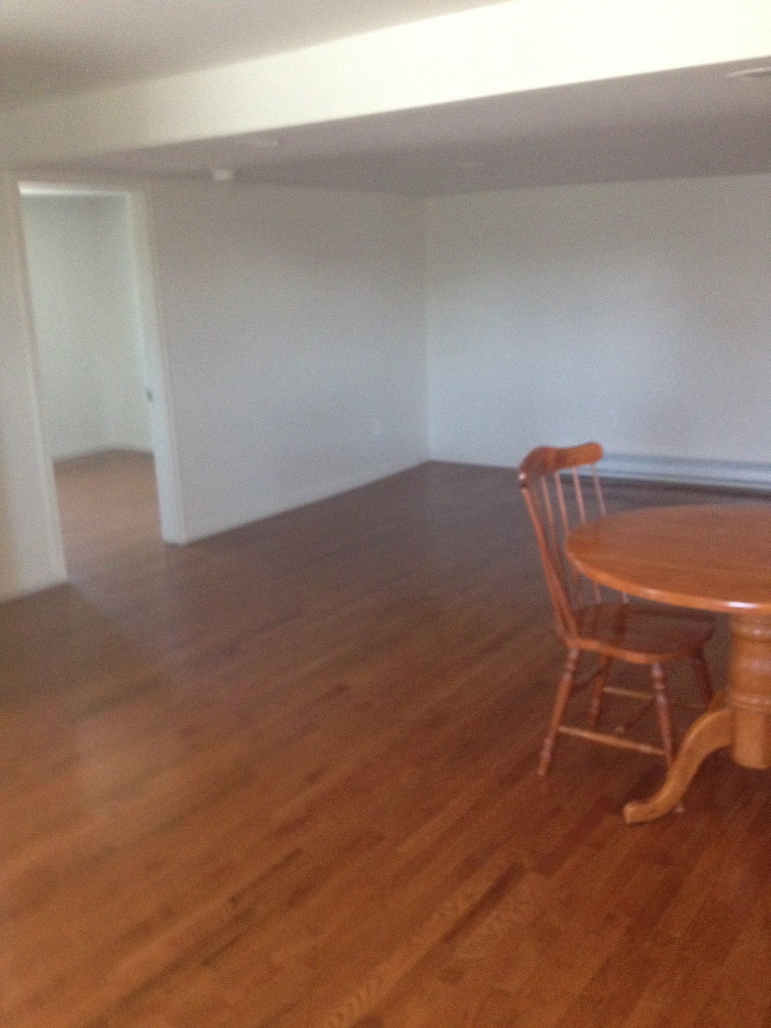 Hamilton Apartment: 6521 Middleport Rd