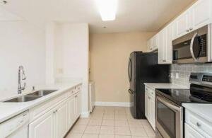 Jupiter Condo: 1200 Town Center Drive 305