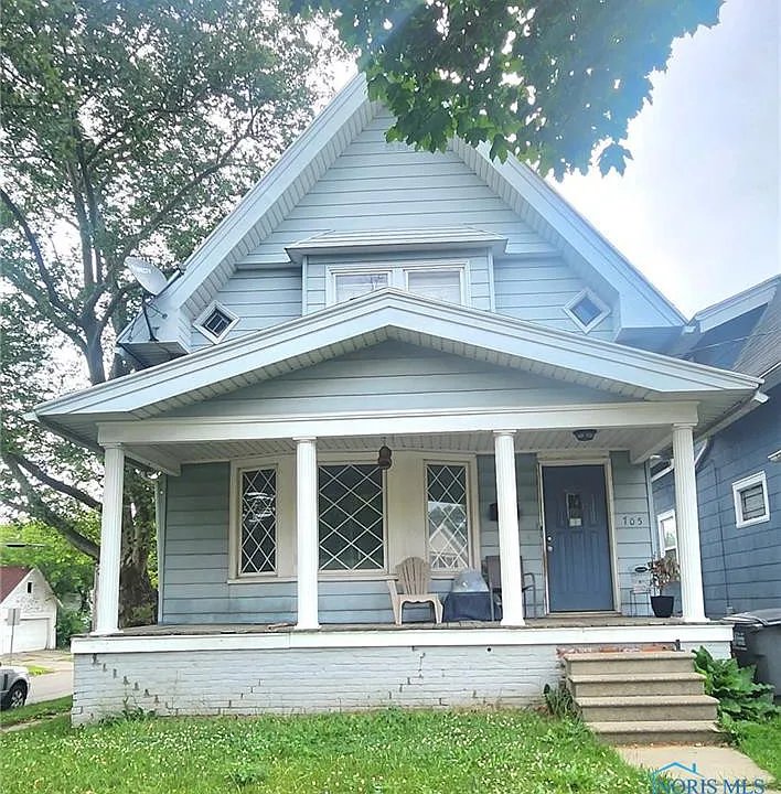 Toledo House: 705 Clark St