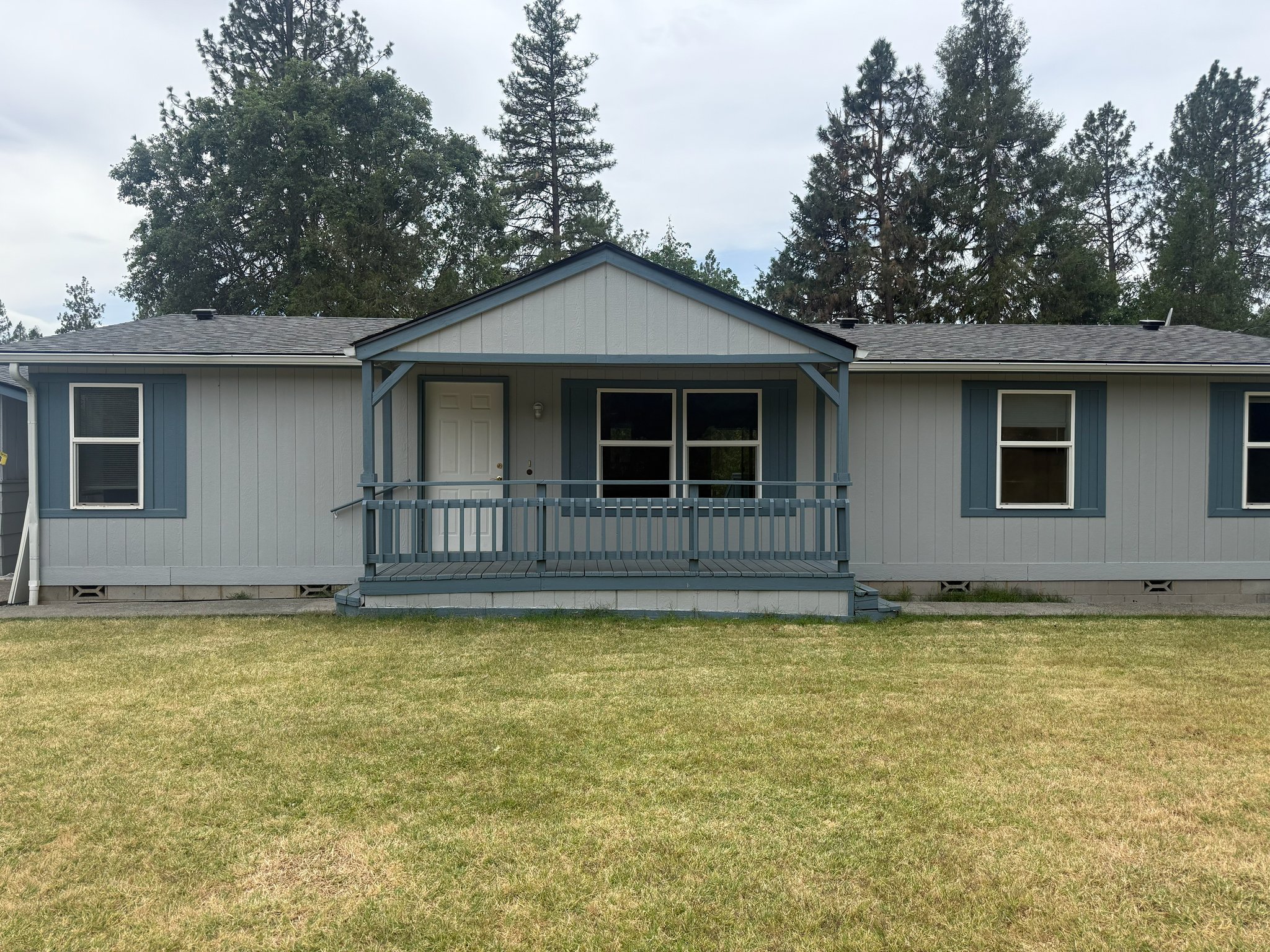 Grants Pass House: 178 Moonbeam Ln