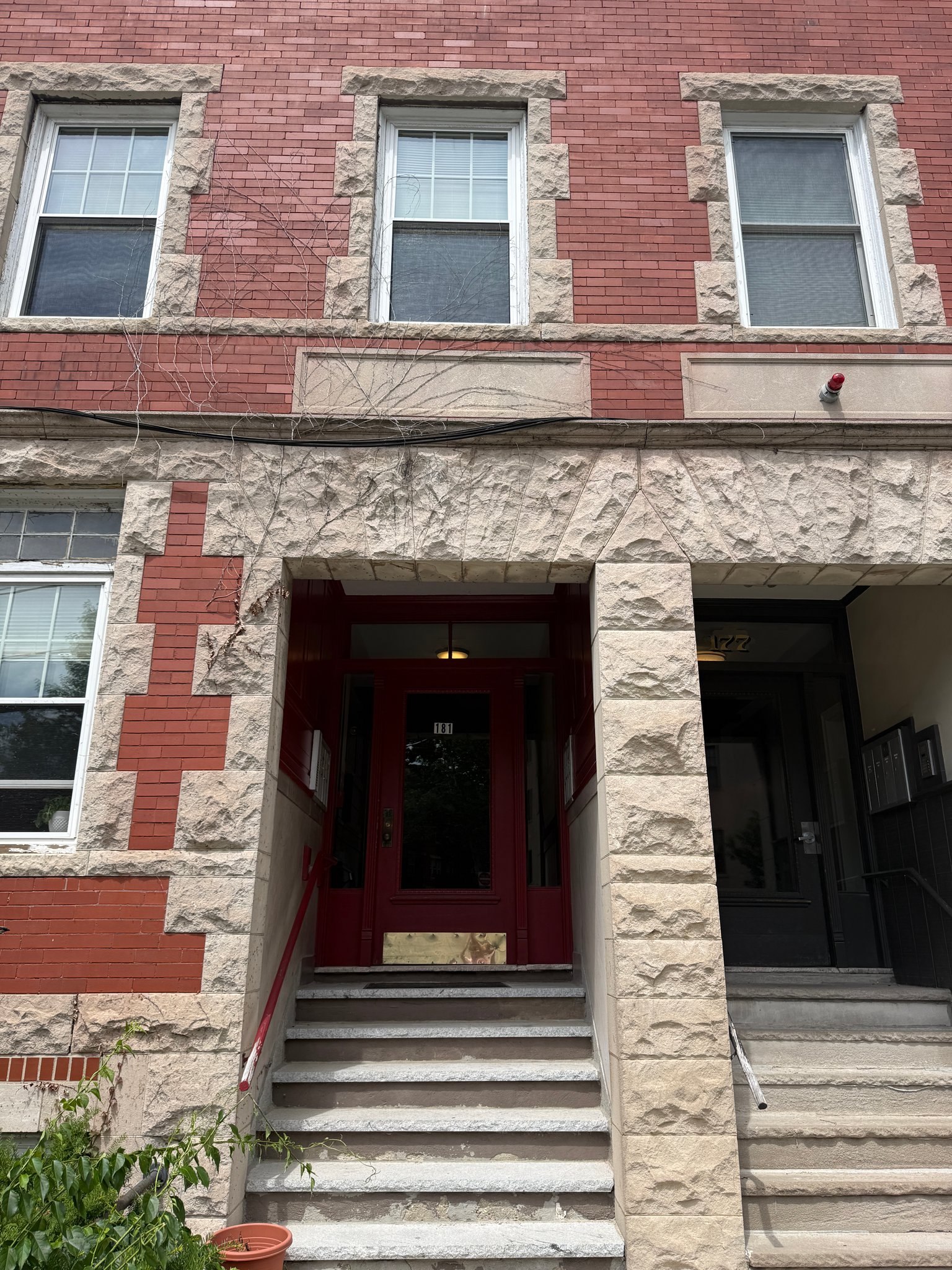 brookline Apartment: 181 winthrop rd