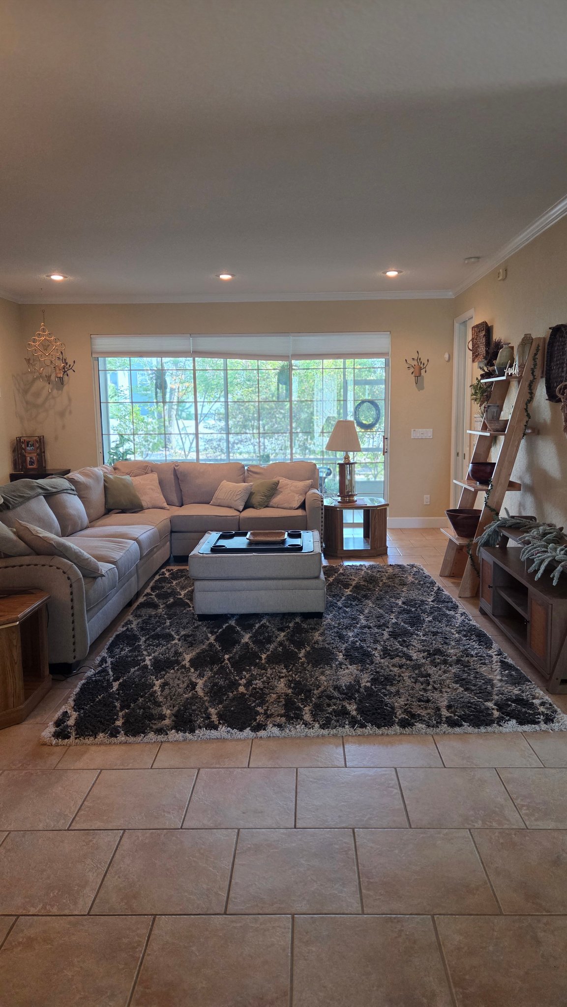Deland House: 1104 Old Mill Run