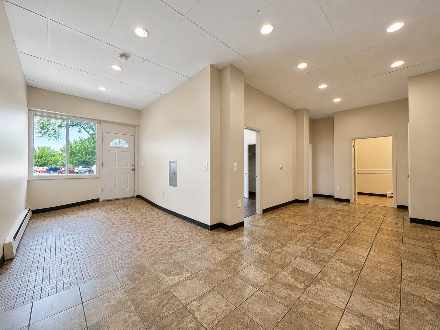Meriden Apartment: 71 Catlin St