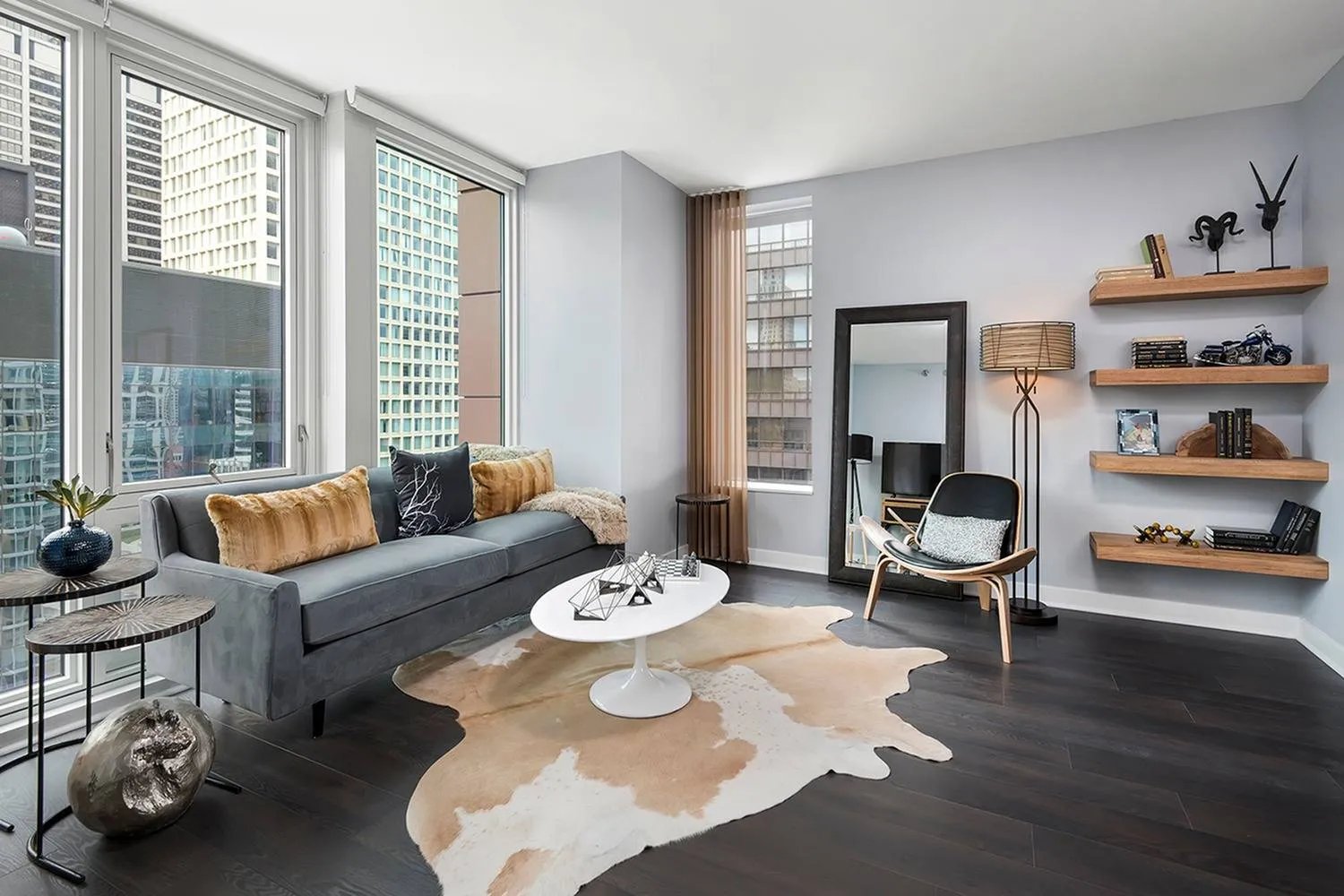 Chicago Condo: 120 N State St