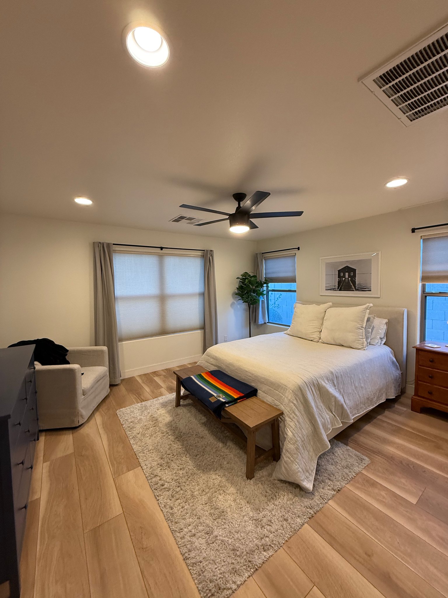 San Tan Valley House: 3328 W Belle Ave