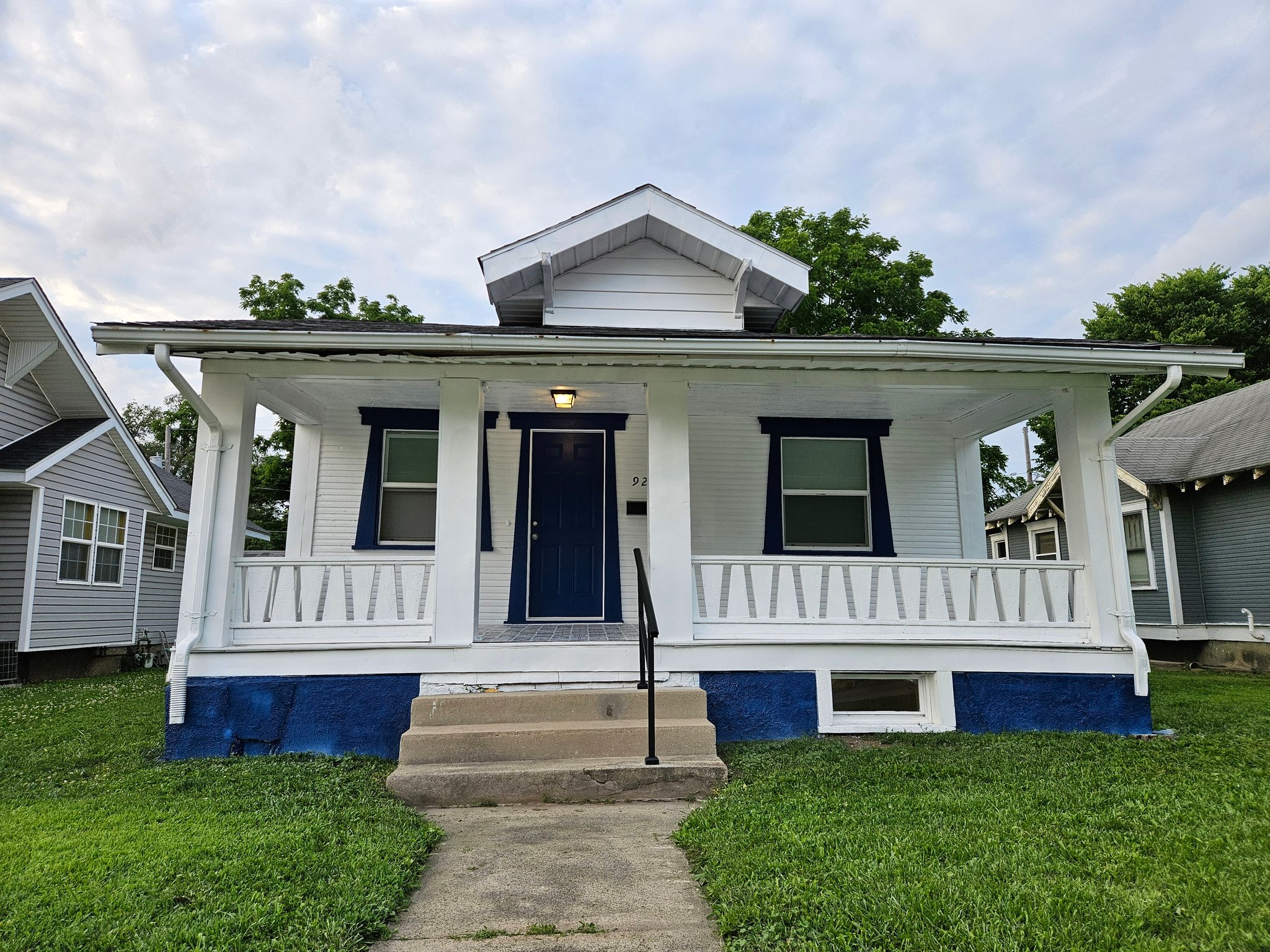 Muncie House: 920 W Jackson Street