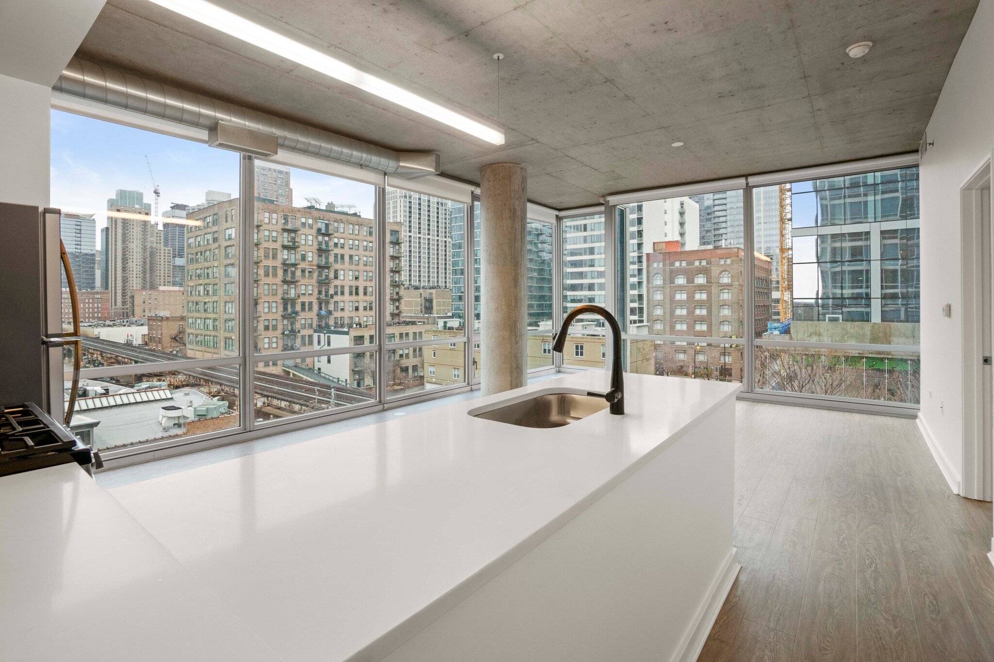 Chicago Condo: 2 East 14th St