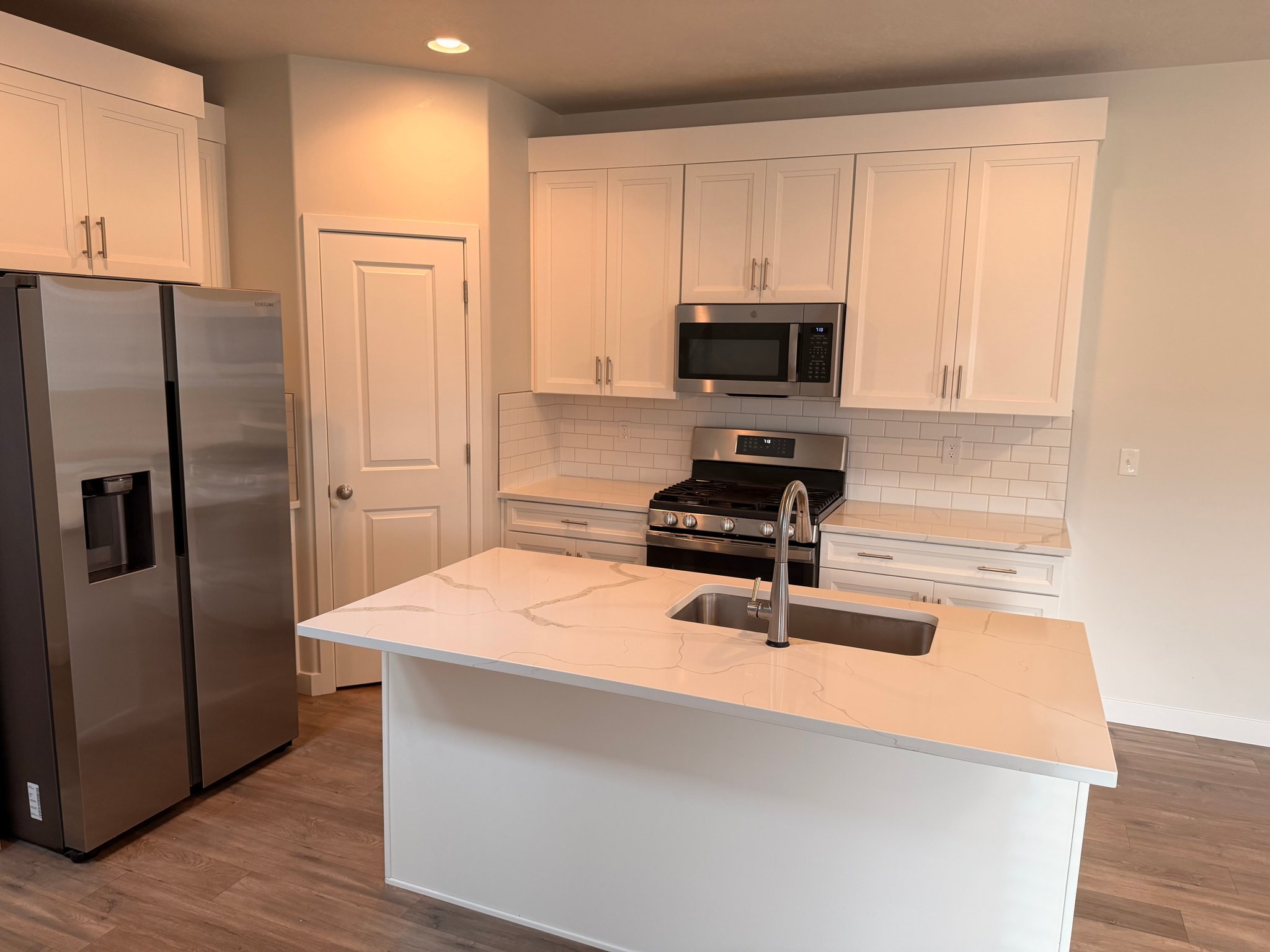 Riverton Townhome: 15046 S Wild Horse Way
