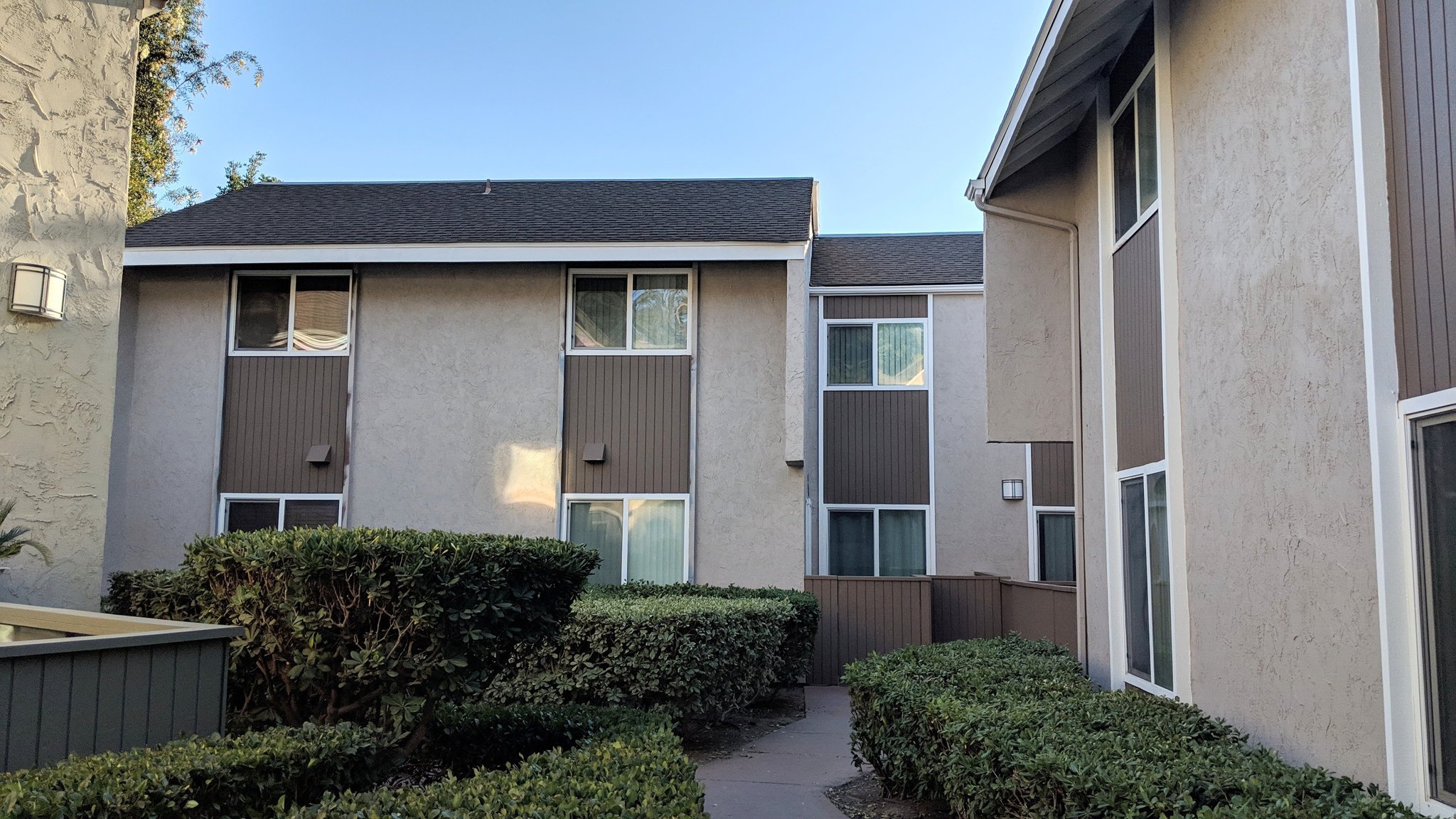 San Diego Townhome: 6333 College Grove Way