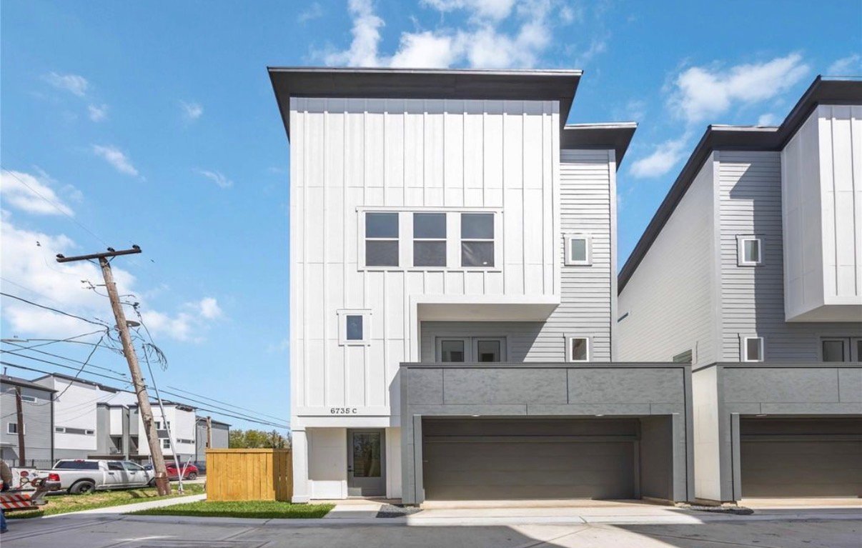 Houston Townhome: 6737 Peerless St