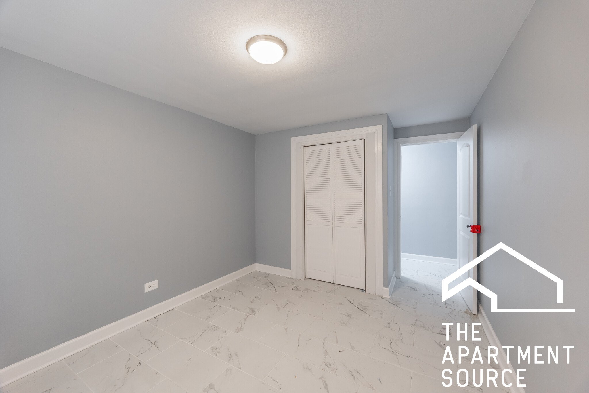 Chicago Apartment: 2754 West North Shore Ave., #1S, Chicago, IL 60645