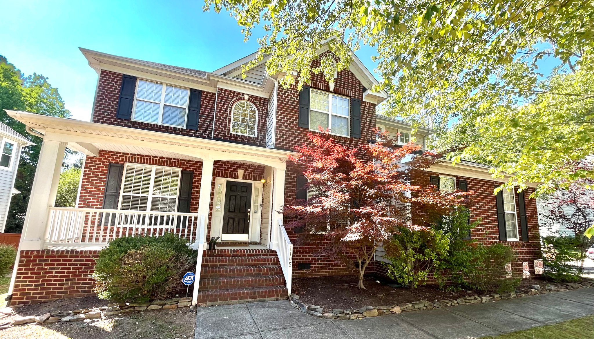 Durham House: 1105 Goldenview Ct