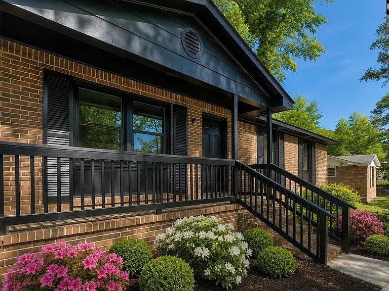 Humble House: 17307 Beretta Bend Dr