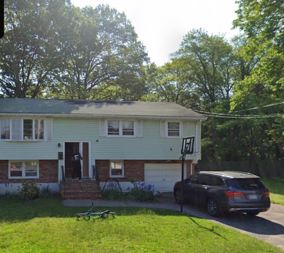 Brockton Single Room: 16 Irving ave