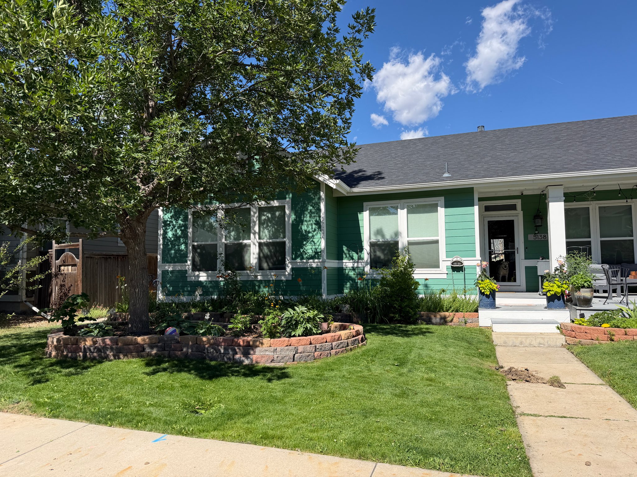 Frederick House: 5138 Mt Buchanan Ave